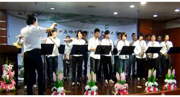 “FH至尊杯”浙江省大学生日语演讲比赛—日本流行歌曲进行的中日国际文化交流
