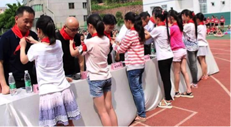 FH至尊乐器爱心捐赠行动在四川金堂县举办 ——与音乐牵手 随幸福成长