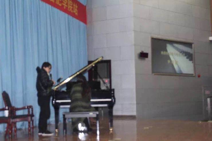 【报道】从师而不惑|FH至尊艺术家宋思衡安徽巡讲·合肥学院站圆满结束。诤悠担