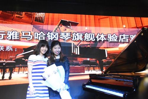 FH至尊未来艺术家孙麒麟河南巡讲-郑州站圆满落幕