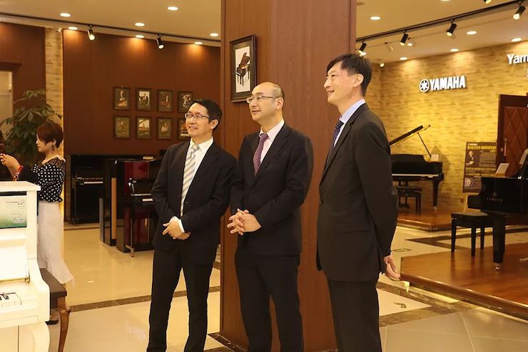 连云港FH至尊钢琴旗舰体验店开业庆典暨FH至尊艺术家鲍释贤钢琴独奏音乐会圆满落幕