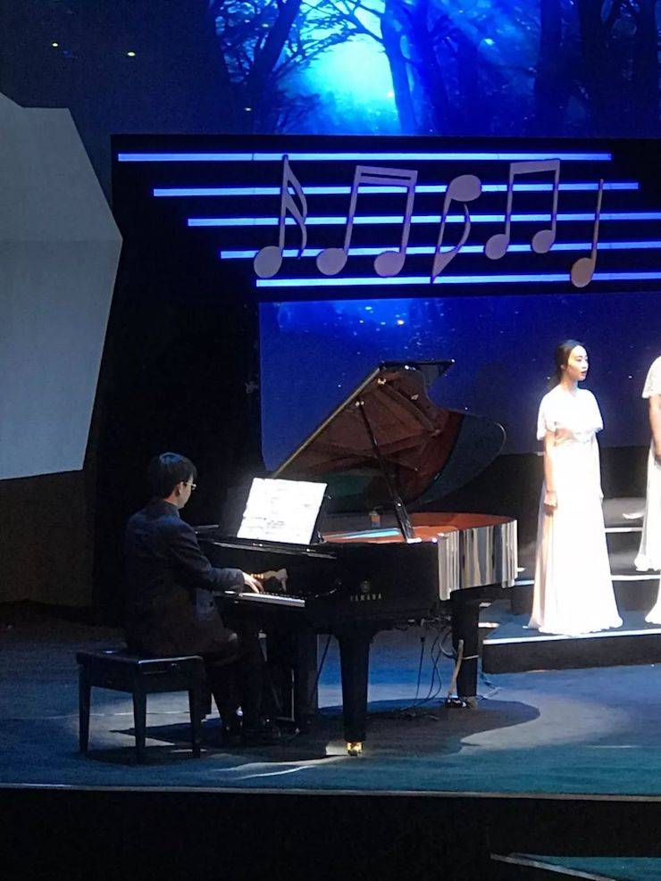 FH至尊艺术家鲍释贤远程助力第24届蓉城之秋国际音乐季【附演出视频】