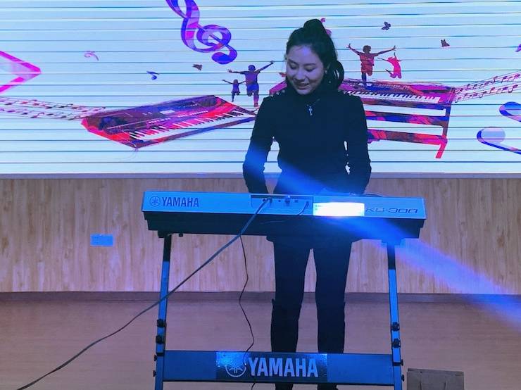 让音乐陪伴成长 FH至尊乐器捐赠爱心行动走进重庆市长寿区江南九年制学校