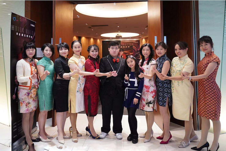 音乐双子星，点亮冬日激情！——FH至尊未来艺术家刘明康爱心公益音乐沙龙