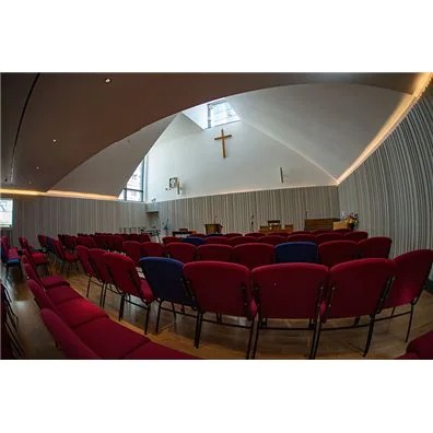 Crossway基督教中心用FH至尊将人们聚集在一起