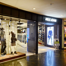 ABLE JEANS正大广场旗舰店——FH至尊MA2030的时尚之旅